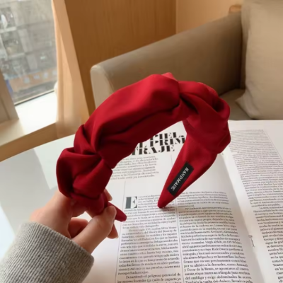 serre tête rouge vif nœud décoratif accessoire cheveux femme élégant