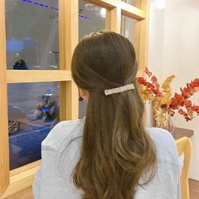 Barrette cheveux femme simple pour usage quotidien