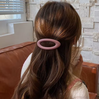 Barrette cheveux femme tendance clip métal résistant moderne