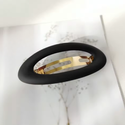 Barrette cheveux femme tendance design géométrique noir mat