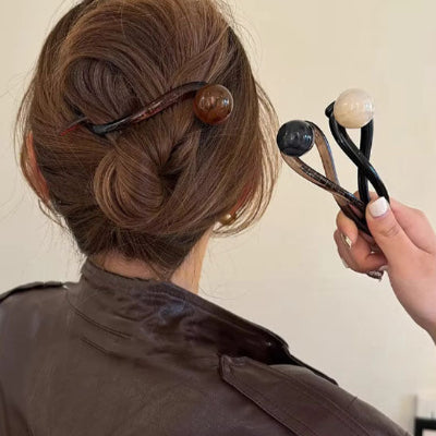 Barrette cheveux raffinée torsadée look sophistiqué