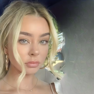 Frange Rideau Cheveux Bouclés coupe élégante