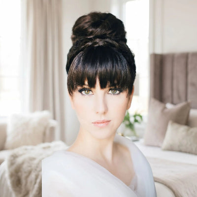 Frange rideau cheveux bouclés style décontracté quotidien