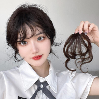 Frange rideau cheveux bouclés sans chaleur
