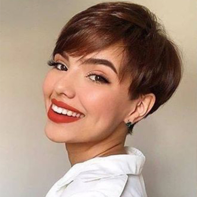 Perruque femme coupe courte style naturel