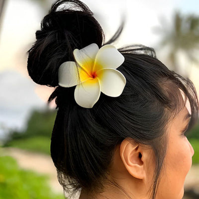 Pince fleur cheveux accessoire d’été