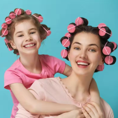Rouleau pour les cheveux mousse pose sur cheveux fins avant de dormir
