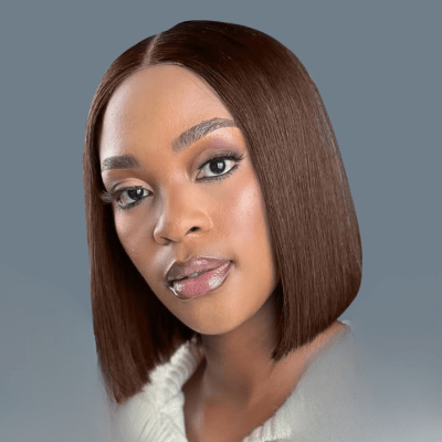 Perruque femme cheveux brésiliens raie centrale HD
