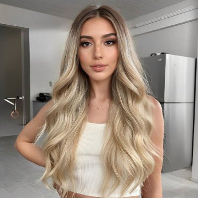 Perruque naturelle cheveux longs blonds cendrés