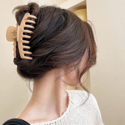Pince a cheveux tenue parfaite