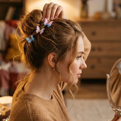 Pince cheveux rrnements en forme de papillons