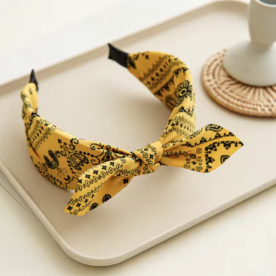 serre tete femme bandana paisley noeud lapin